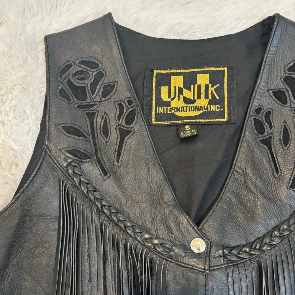 UNIK Black Leather Fringe Roses Biker Vest Size Small Vintage